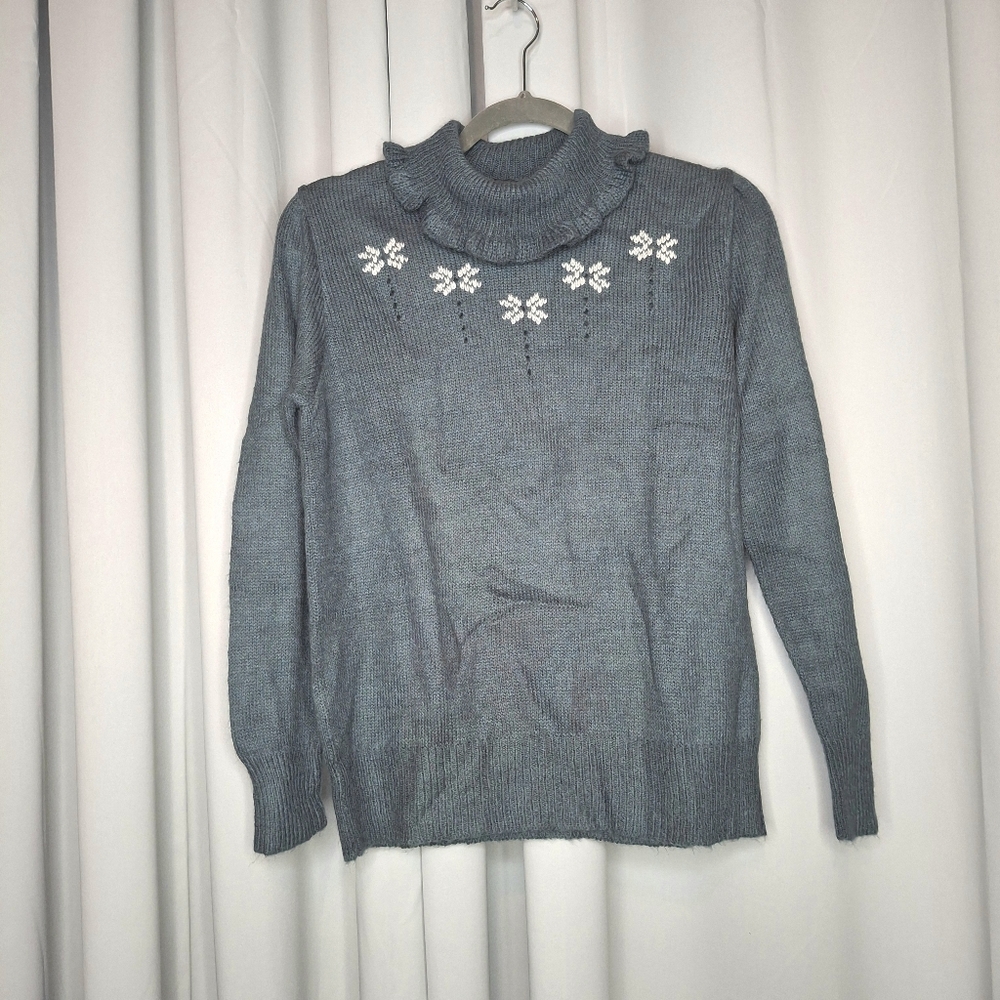 Vintage Womens Escorpion Gray Sweater Ruffle Collar Size 44/Large Made In Spain